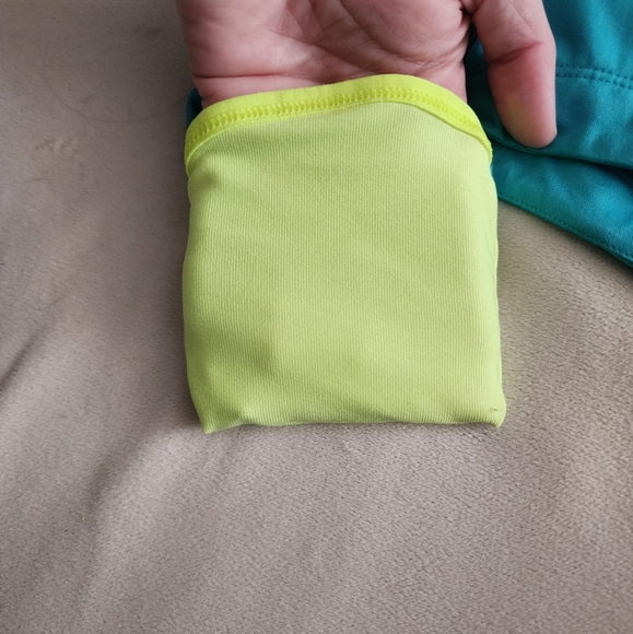 Nike Dri-Fit Running Jacket Size Medium - Picture 7 of 10